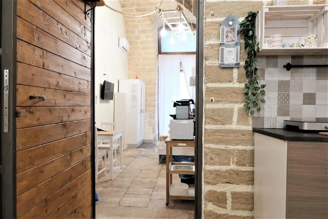 Lullaby Room Bari Apartment